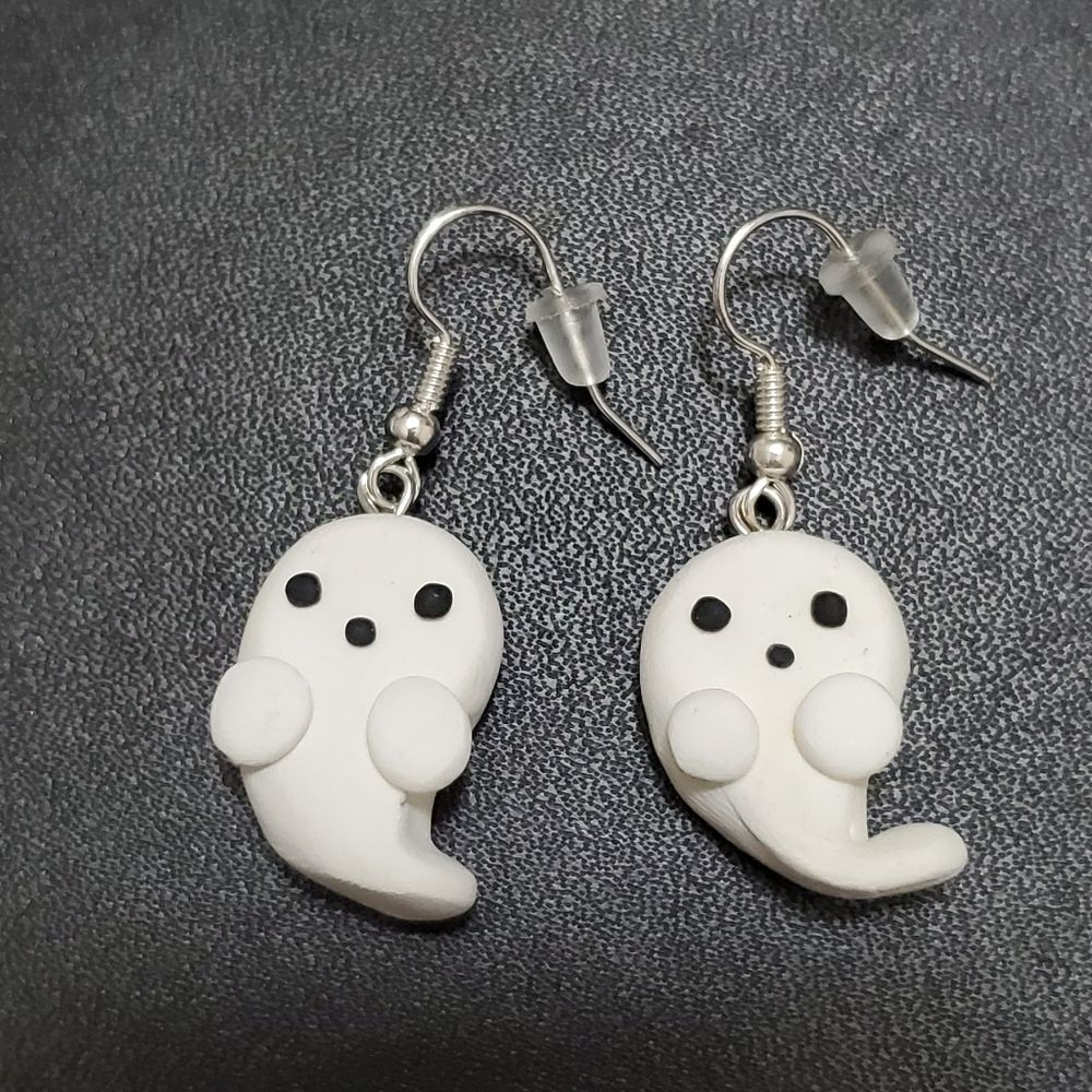 Boo! Polymer clay ghost earrings